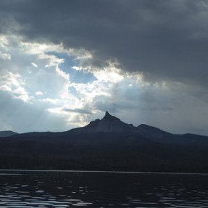 Mt Thielsen 9-7-22.JPG